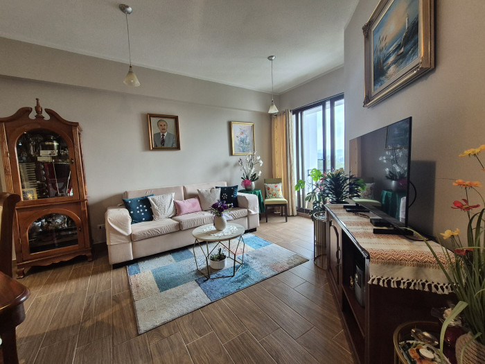 Apartamento En Renta/alquiler En Zona 14, La Villa - Foto 2 de 7