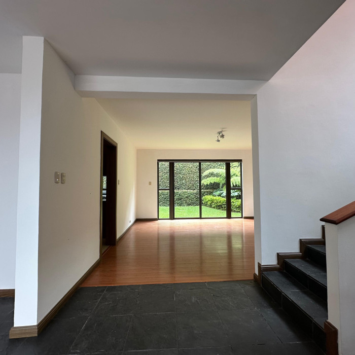 Residencia En Condominio De Muxbal En Renta o Venta - Foto 4 de 8