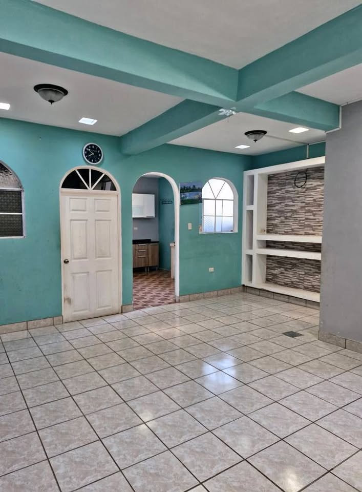 Casa De 3 Niveles En Venta