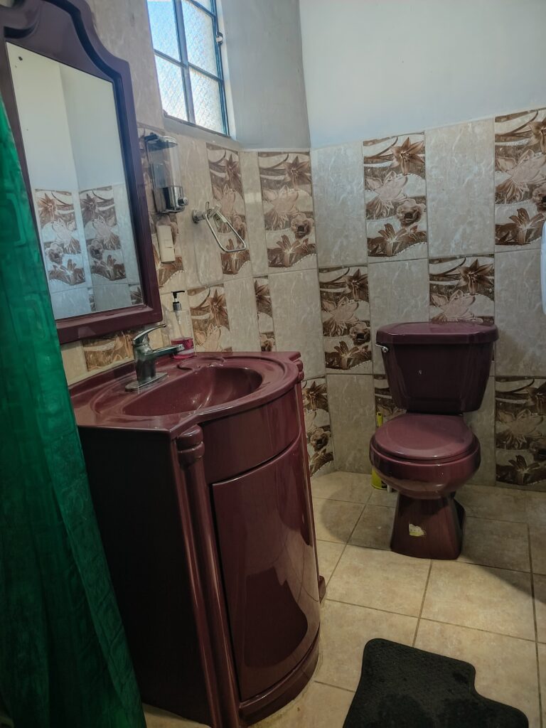 Casa De 3 Niveles En Venta - Foto 4 de 10