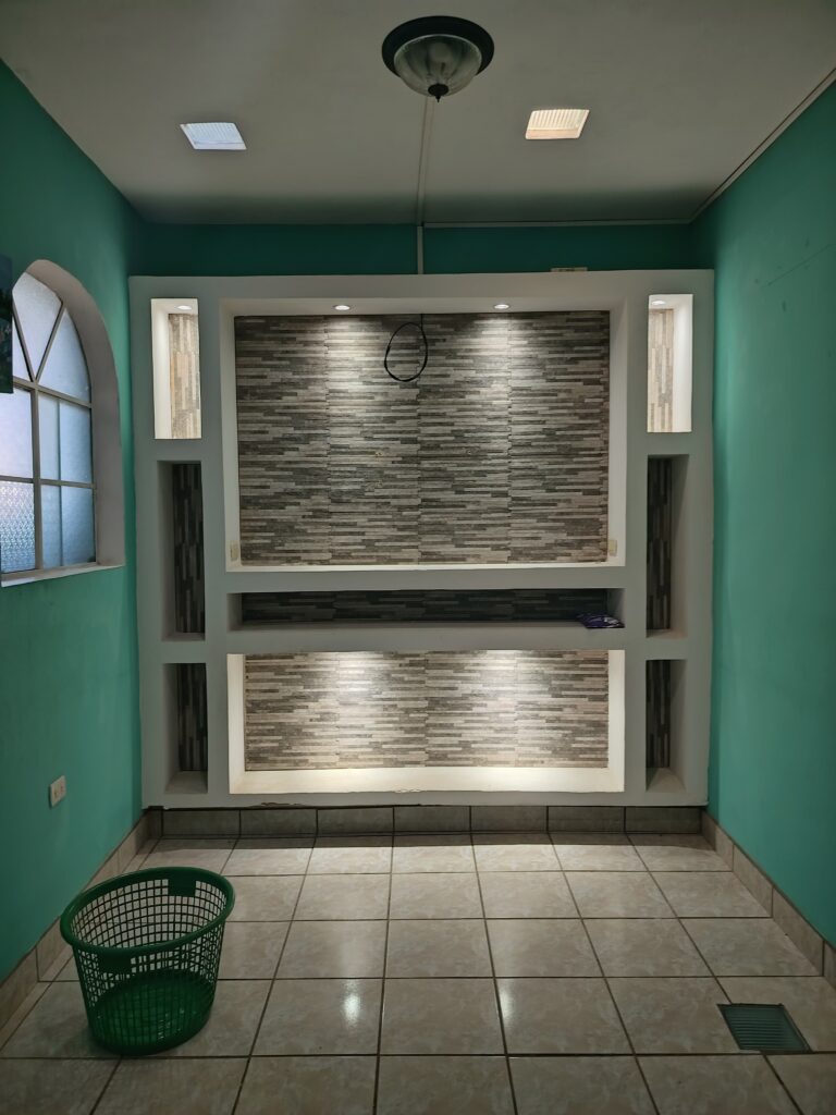 Casa De 3 Niveles En Venta - Foto 5 de 10