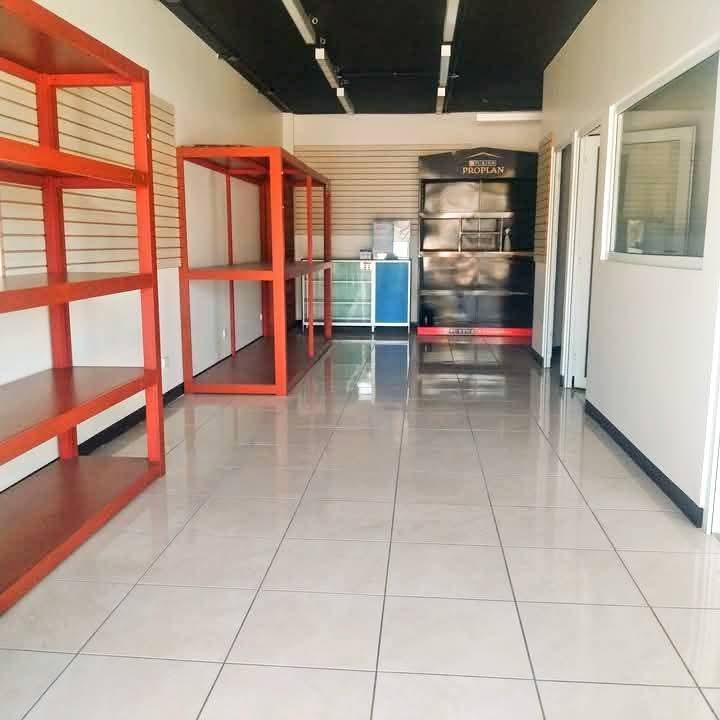 Se Renta Local En Carretera Al Pacífico