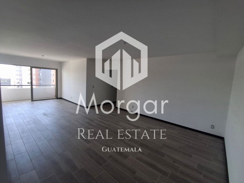 Apartamento En Alquiler Zona 14, 3 Dormitorios. Precio $1,583 - Foto 2 de 15
