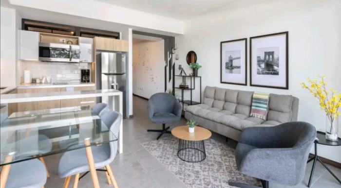 Apartamento Amueblado, Equipado En Venta En Zona 10