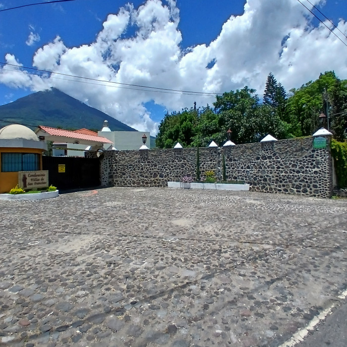 Venta Casa De Un Nivel, Residencial Cercano A Antigua