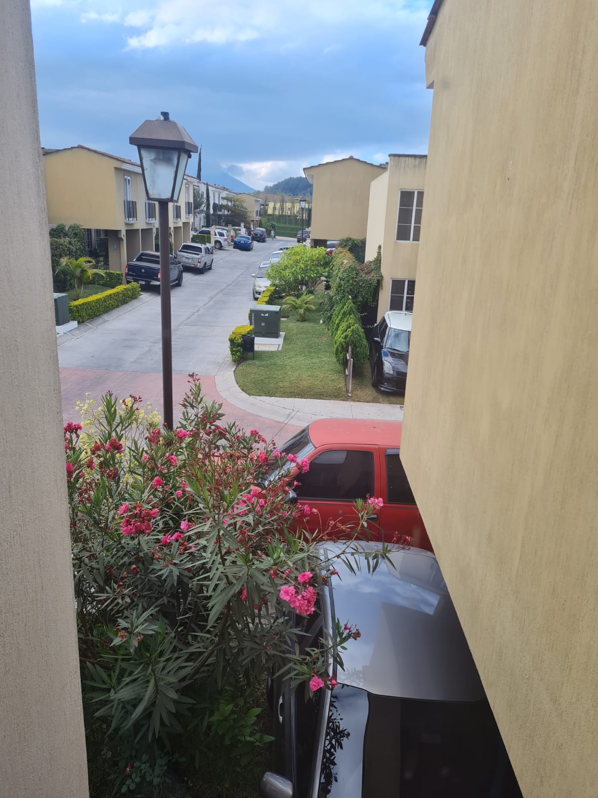Casa En Venta, Alamedas De Santa Rita II, Villa Nueva