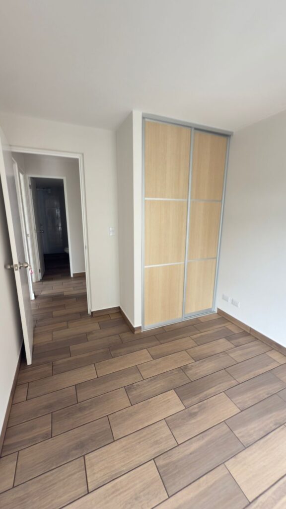 Se Renta Lindo Apartamento Nuevo En Zona 16 - Foto 2 de 11