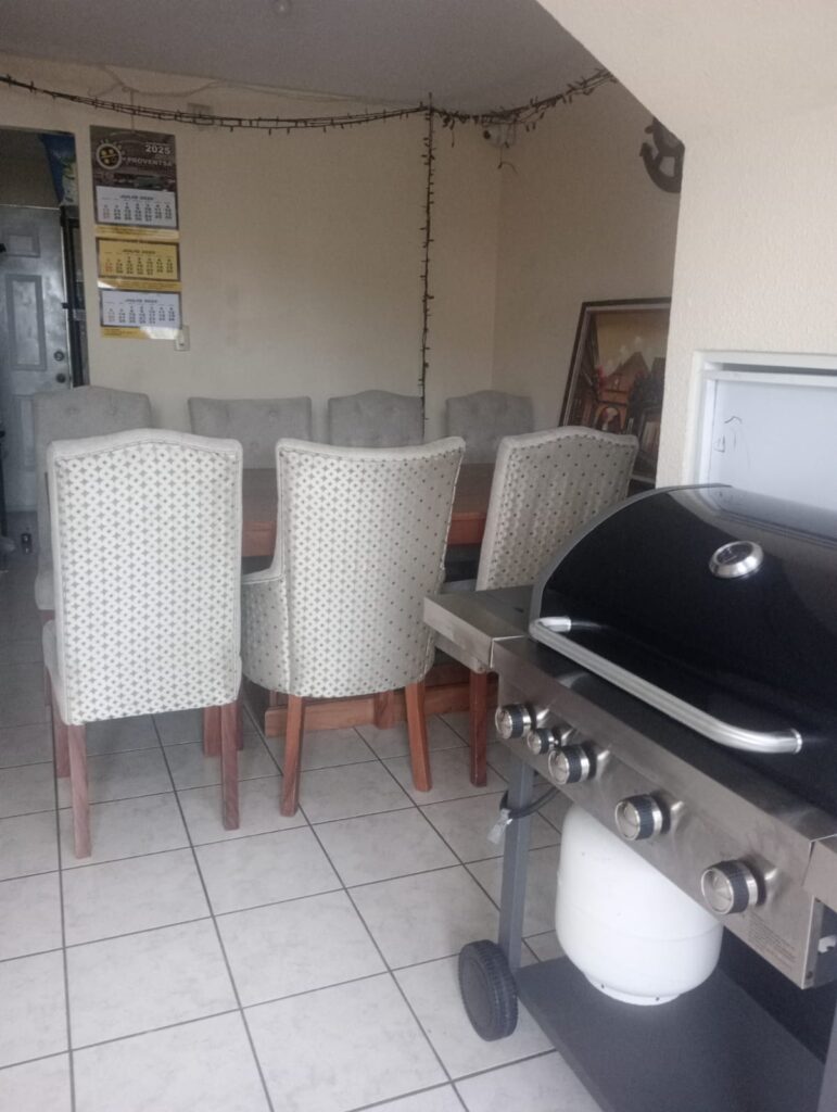 En Venta – Se Vende Linda Casa En Fuentes Del Valle 2 Zona 18 - Foto 4 de 10