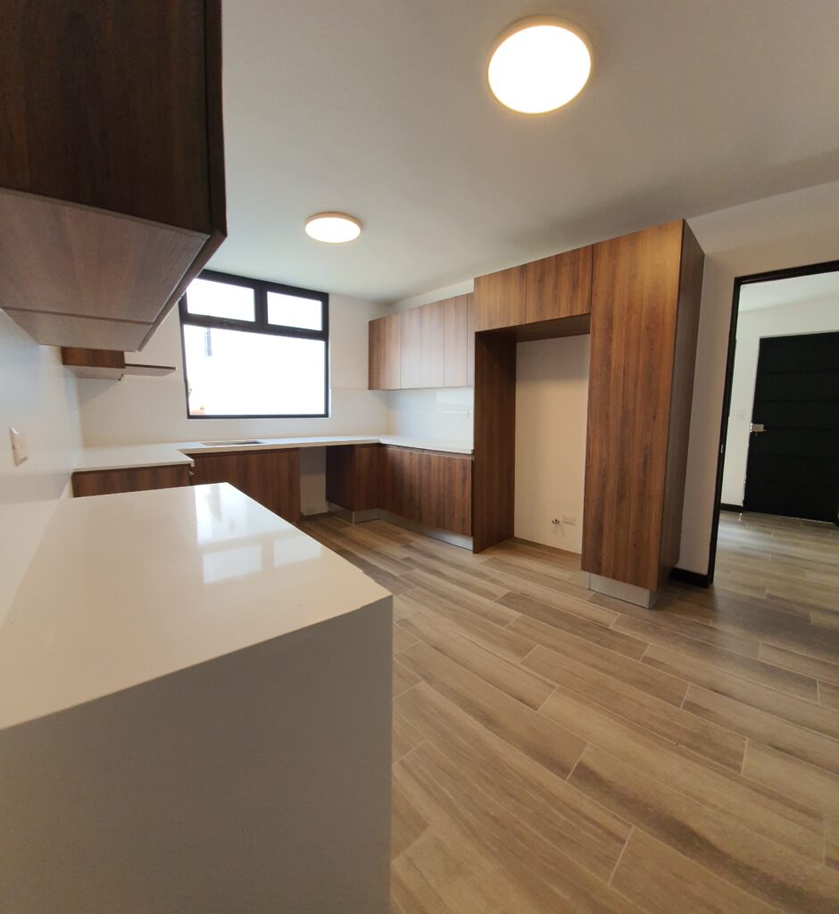 Casa En Renta En La Zona 15 Cerca De Multimedica - Foto 4 de 9