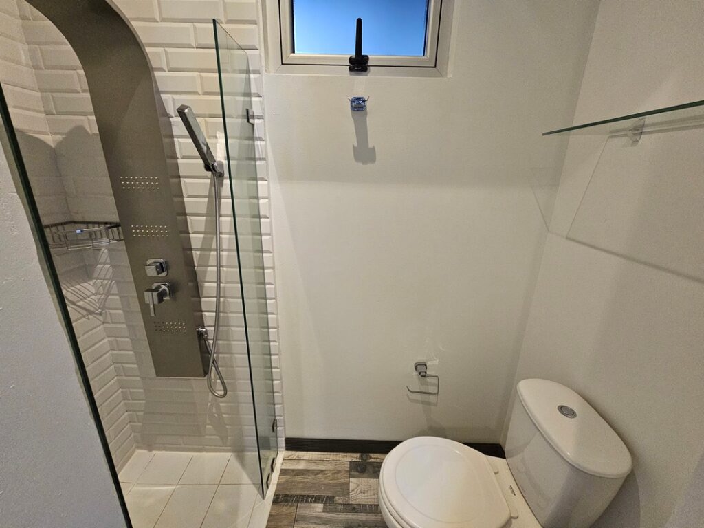 Apartamento En Alquiler En Zona 15 De 1 Dormitorio En $547 - Foto 2 de 7