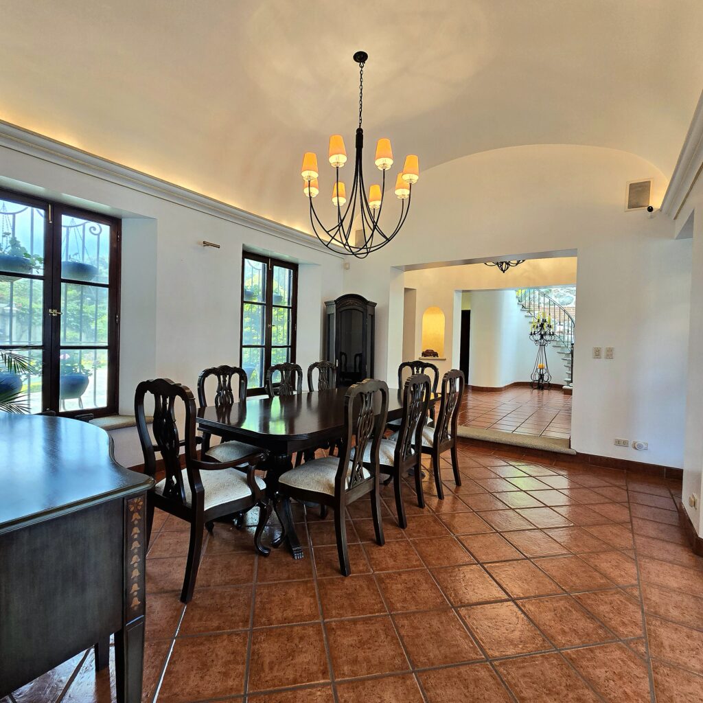 Casa En Venta Cercana La Antigua Guatemala - Foto 4 de 5