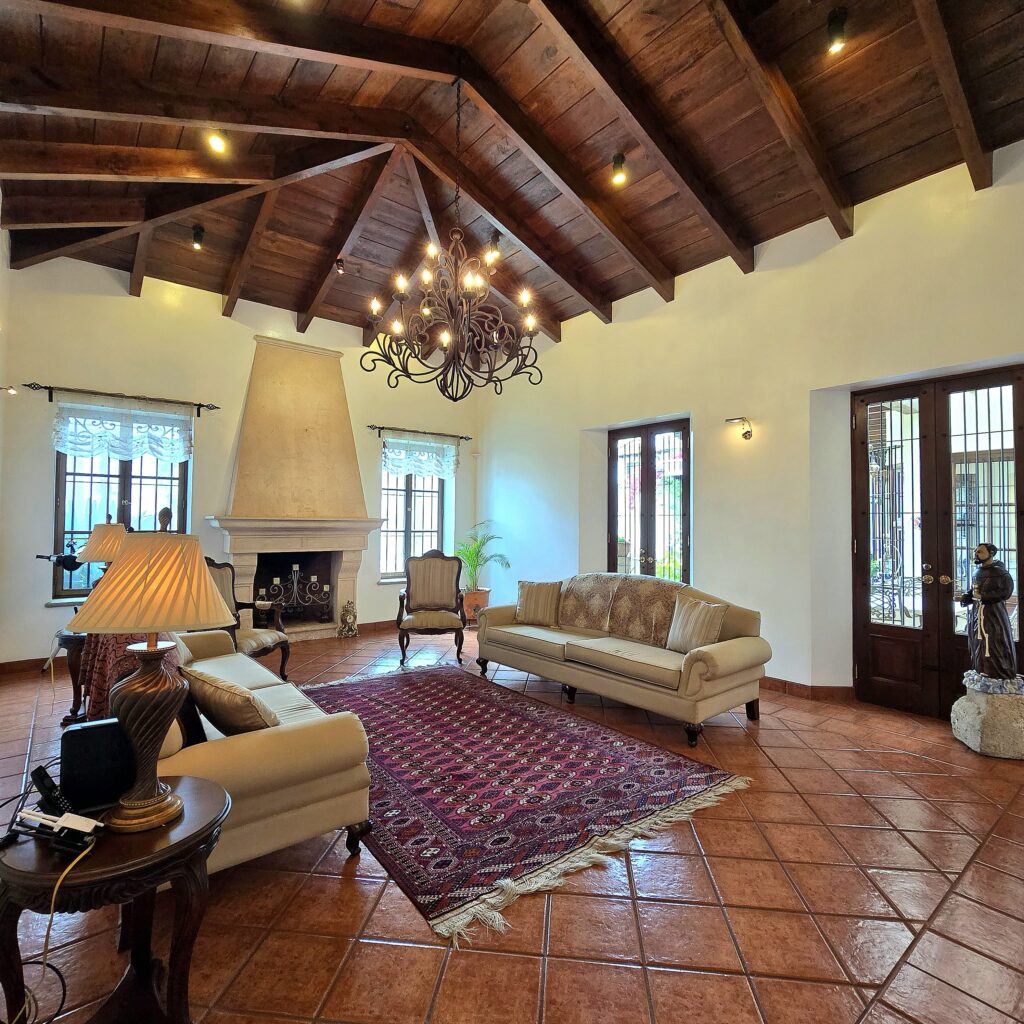 Casa En Venta Cercana La Antigua Guatemala - Foto 5 de 5