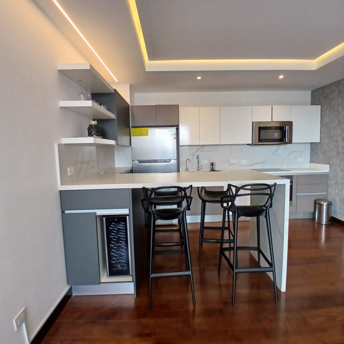 Venta De Apartamento Amueblado En Vasanta Zona 10 - Foto 3 de 8