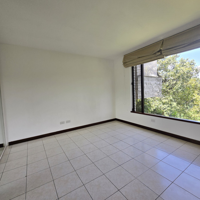 Apartamento En Renta En La Zona 15 - Foto 4 de 8