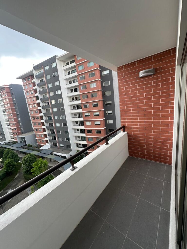 Apartamentos Exclusivos En Renta En La Zona 14, Sector La Villa - Foto 4 de 11