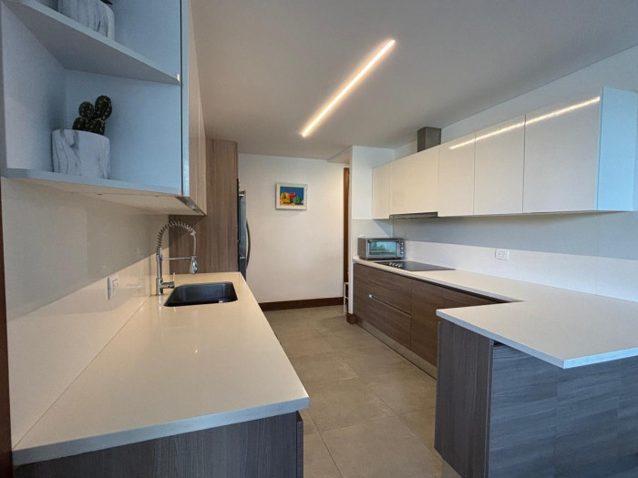 Apartamento Amplio En Venta En Zona 15, Vh2 - Foto 5 de 10