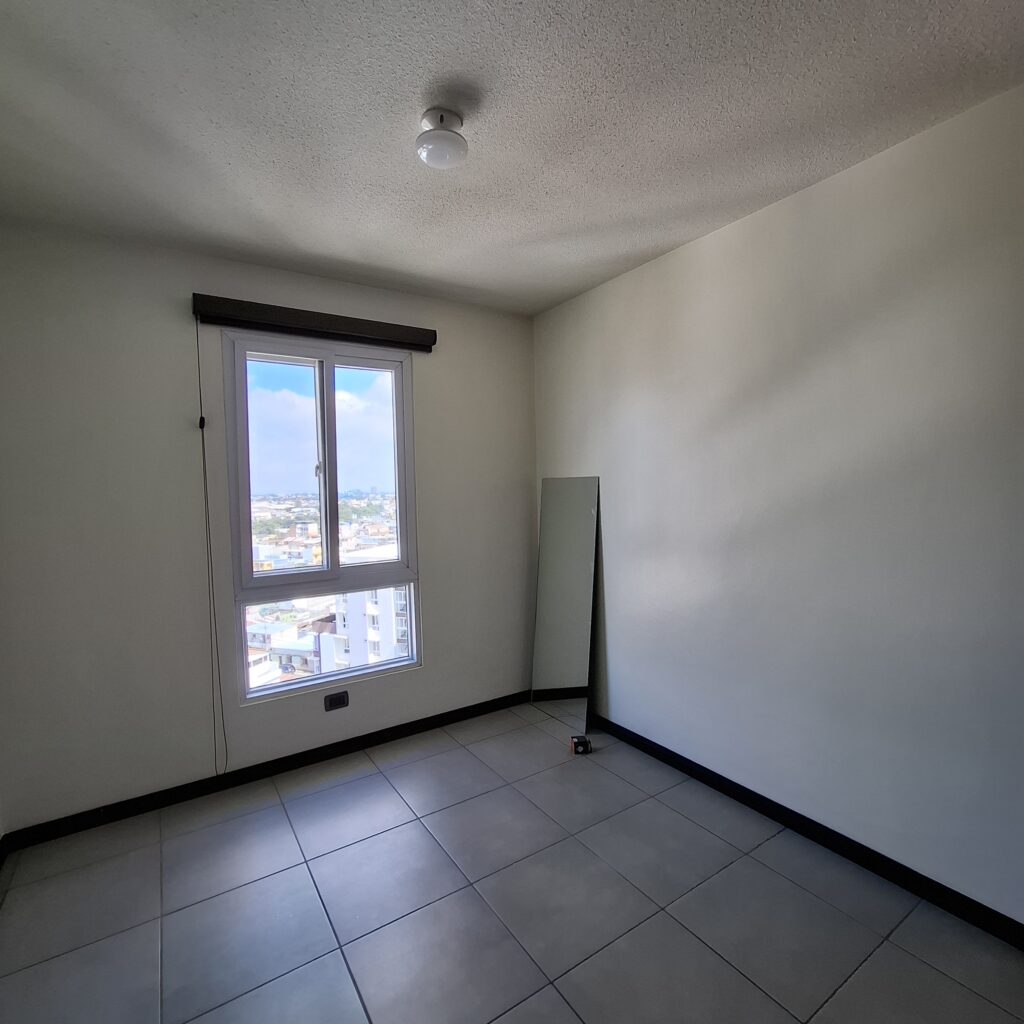 Apartamento En Renta En Zona 5, Bulevar Asunción - Foto 3 de 8