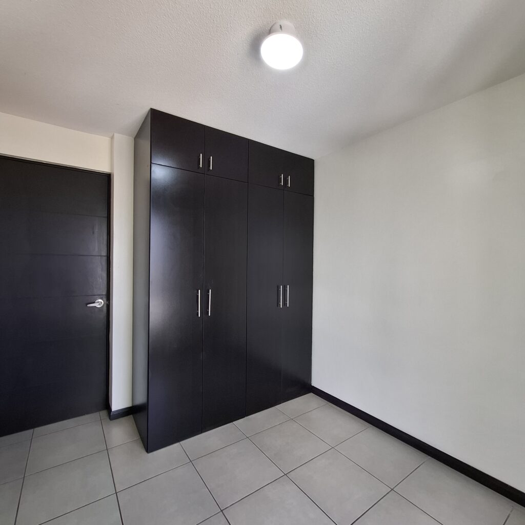 Apartamento En Renta En Zona 5, Bulevar Asunción - Foto 5 de 8