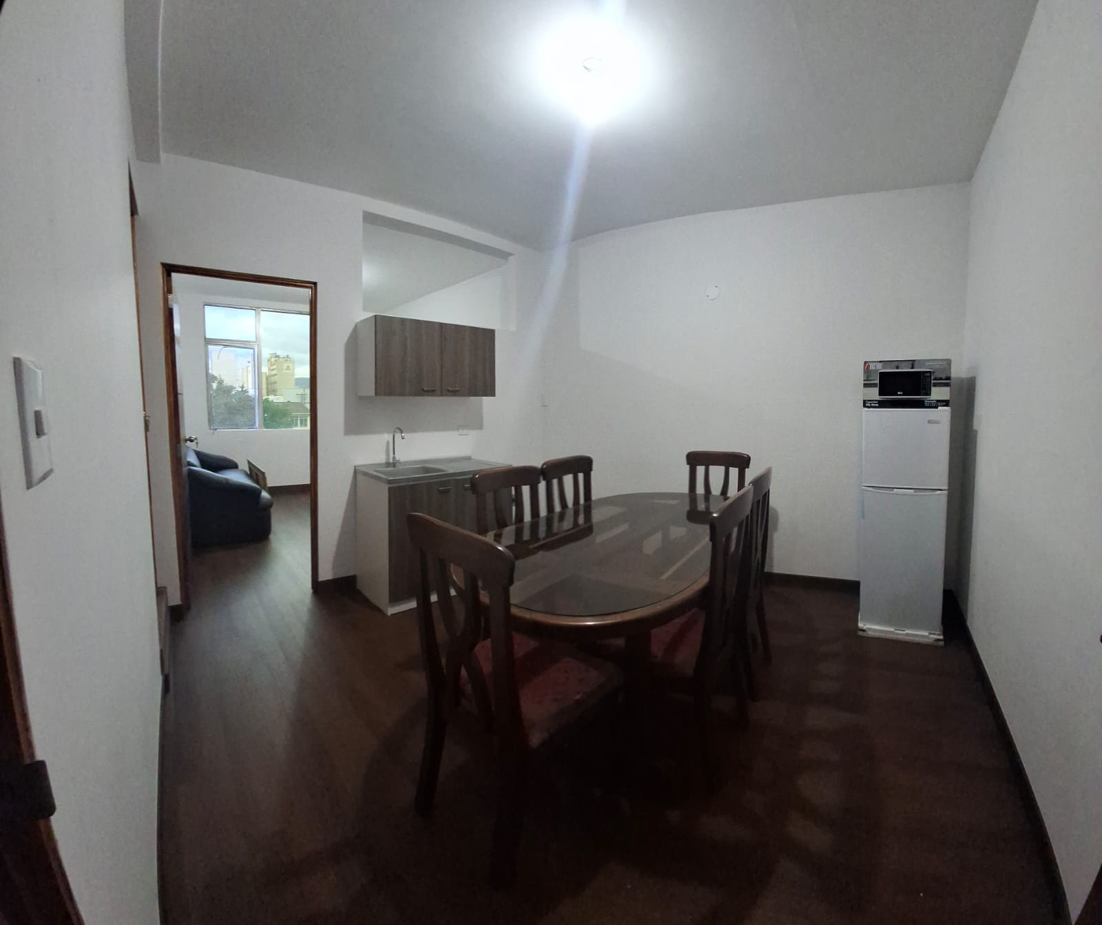 En Alquiler – Apartamento Efficiency Para Estudiante En Zona 12
