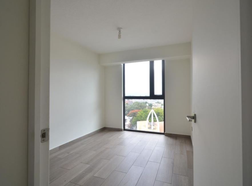 Apartamento De 68 M2 En Venta O Renta Aralia Zona 11 Mariscal - Foto 2 de 4