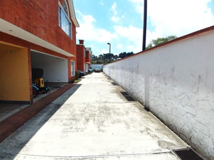 En Venta – Casa En Villas De La Vereda, Fraijanes - Foto 5 de 7