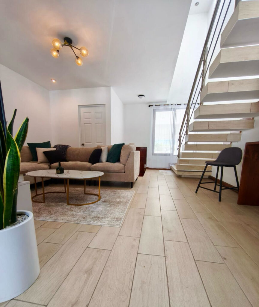 Casa En Venta En Condominio Puerta De Hierro, Zona 16 - Vista principal de la propiedad