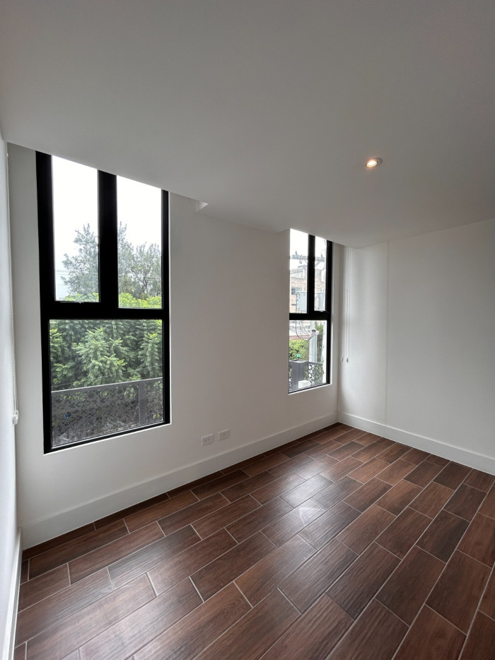 Apartamento Amplio En Renta En Zona 13 - Foto 4 de 8