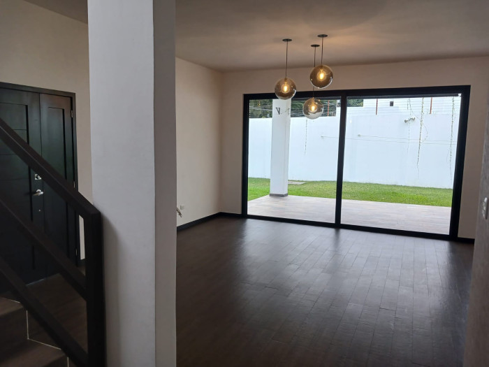 Casa En Venta, Condominio Arrazola Carretera A El Salvador - Foto 5 de 12