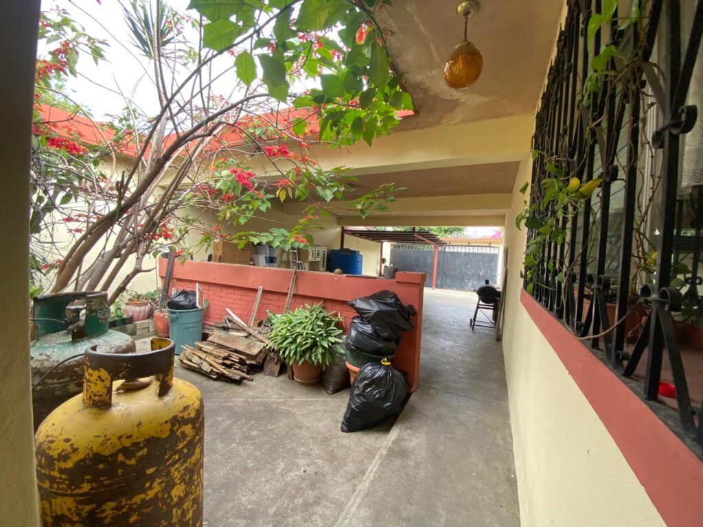 En Venta – Casa Bien Ubicada En Las Charcas - Foto 5 de 5