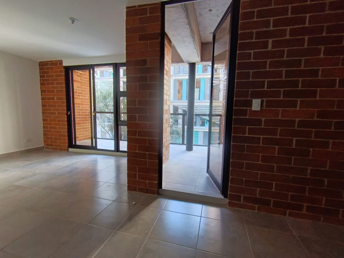 Apartamento En Venta Y Renta En Zona 4