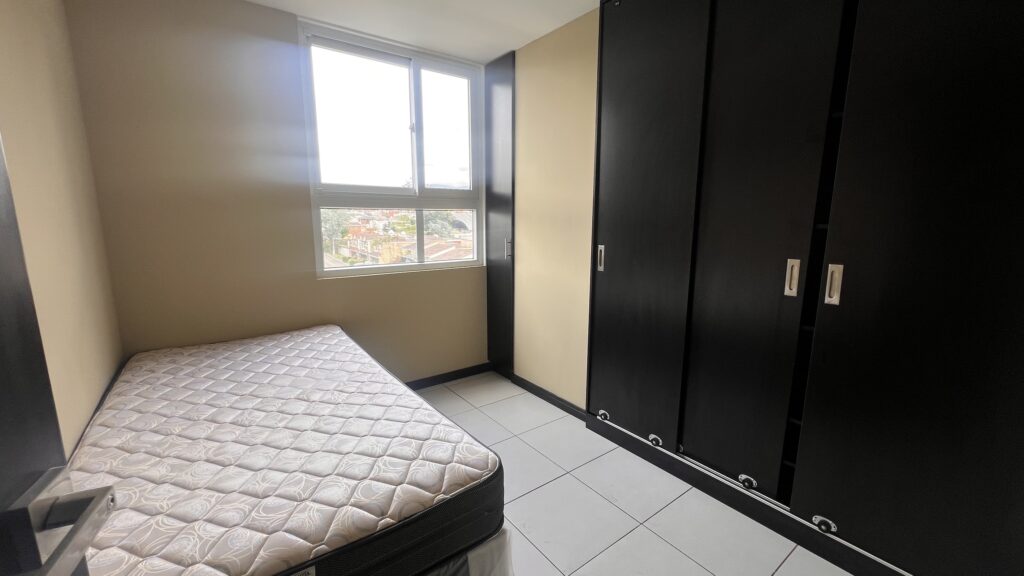 Alquiler De Apartamento Amueblado En Zona 4 De Mixco, Vistas De La Floresta - Foto 5 de 15