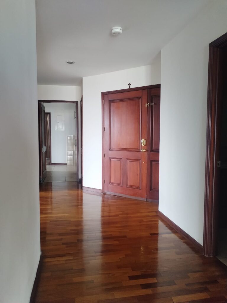 Lindo Apartamento En Renta En Edificio Las Pilas Zona 15 - Foto 2 de 8