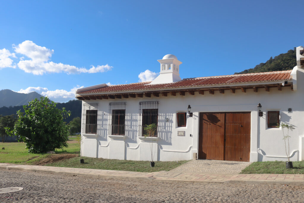 En Venta – Residencia De Lujo En La Antigua Guatemala - Foto 4 de 7