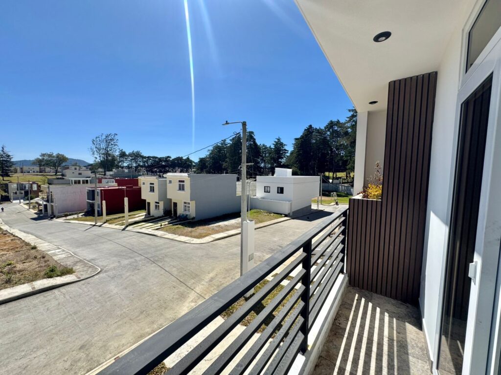 Casa En Venta En Hacienda Las Mercedes 2, San José Pinula - Foto 2 de 7
