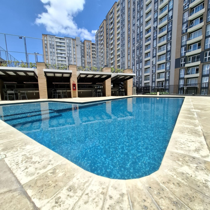 Apartamento A Estrenar De Renta En Parque Mateo Zona 7.