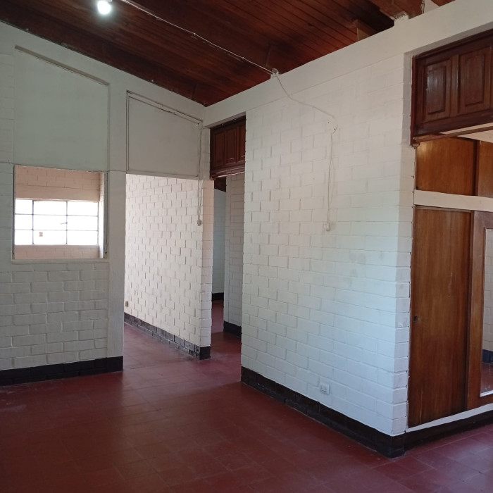 Apartamento En Venta En 2do Nivel En Zona 21 - Foto 4 de 7
