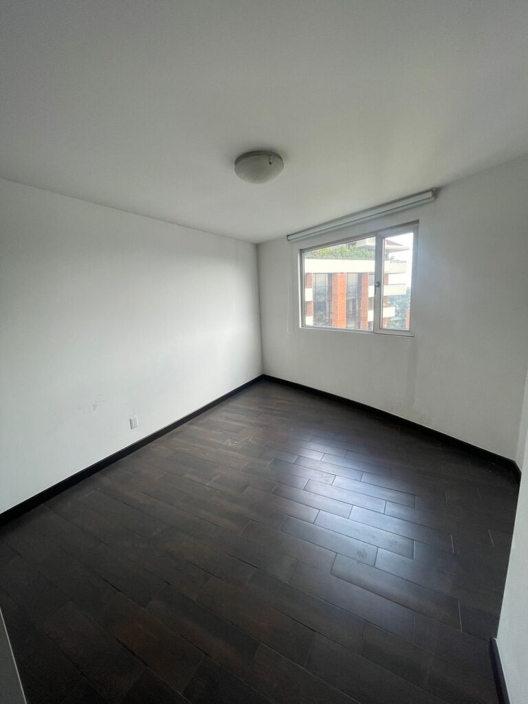 Apartamento En Renta En Zona 14 - Foto 5 de 11