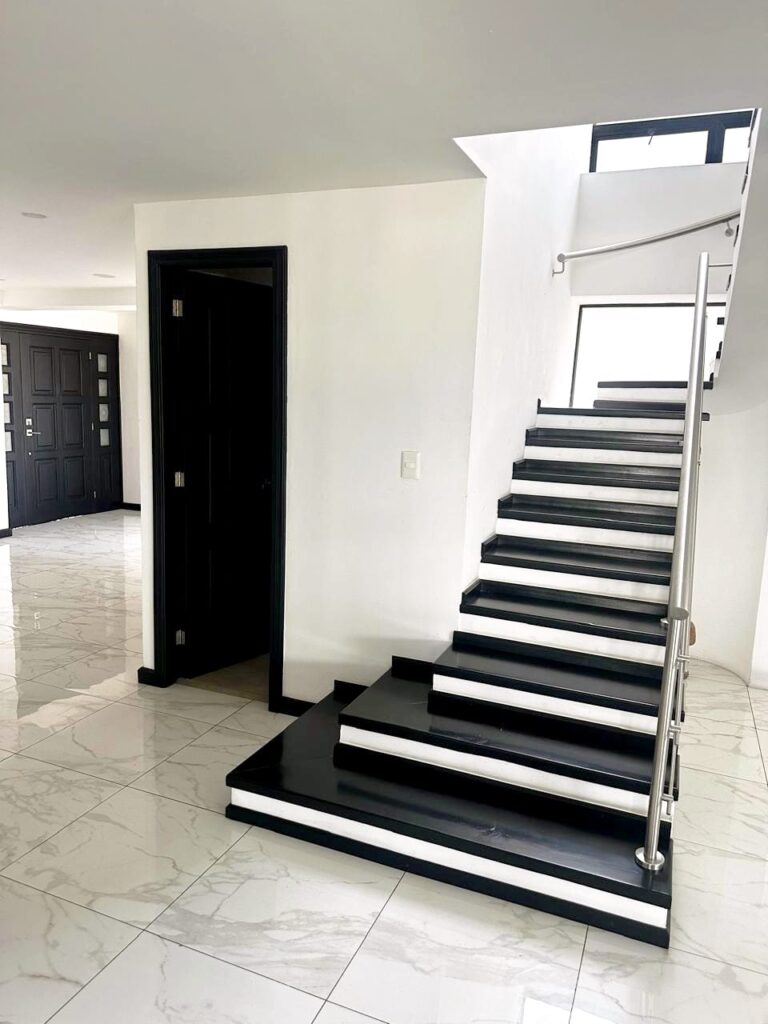 Pent House En Venta Zona 13 - Foto 3 de 15