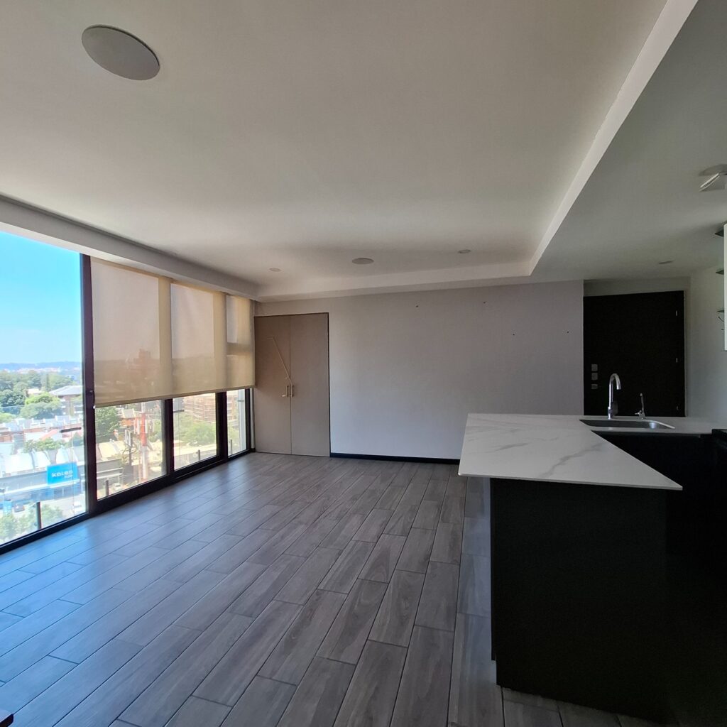 Hermoso Apartamento De 2 Habitaciones En Venta En Zona 10 - Foto 4 de 15