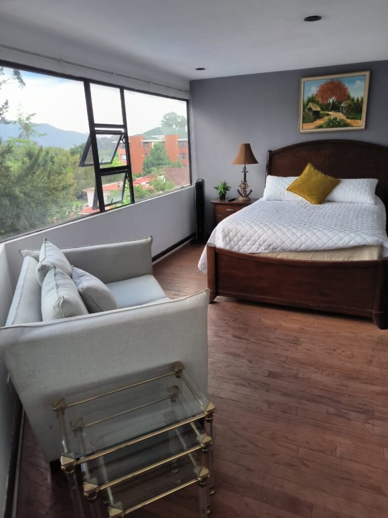 Apartamento Amoblado En Renta Zona 14 - Foto 4 de 12
