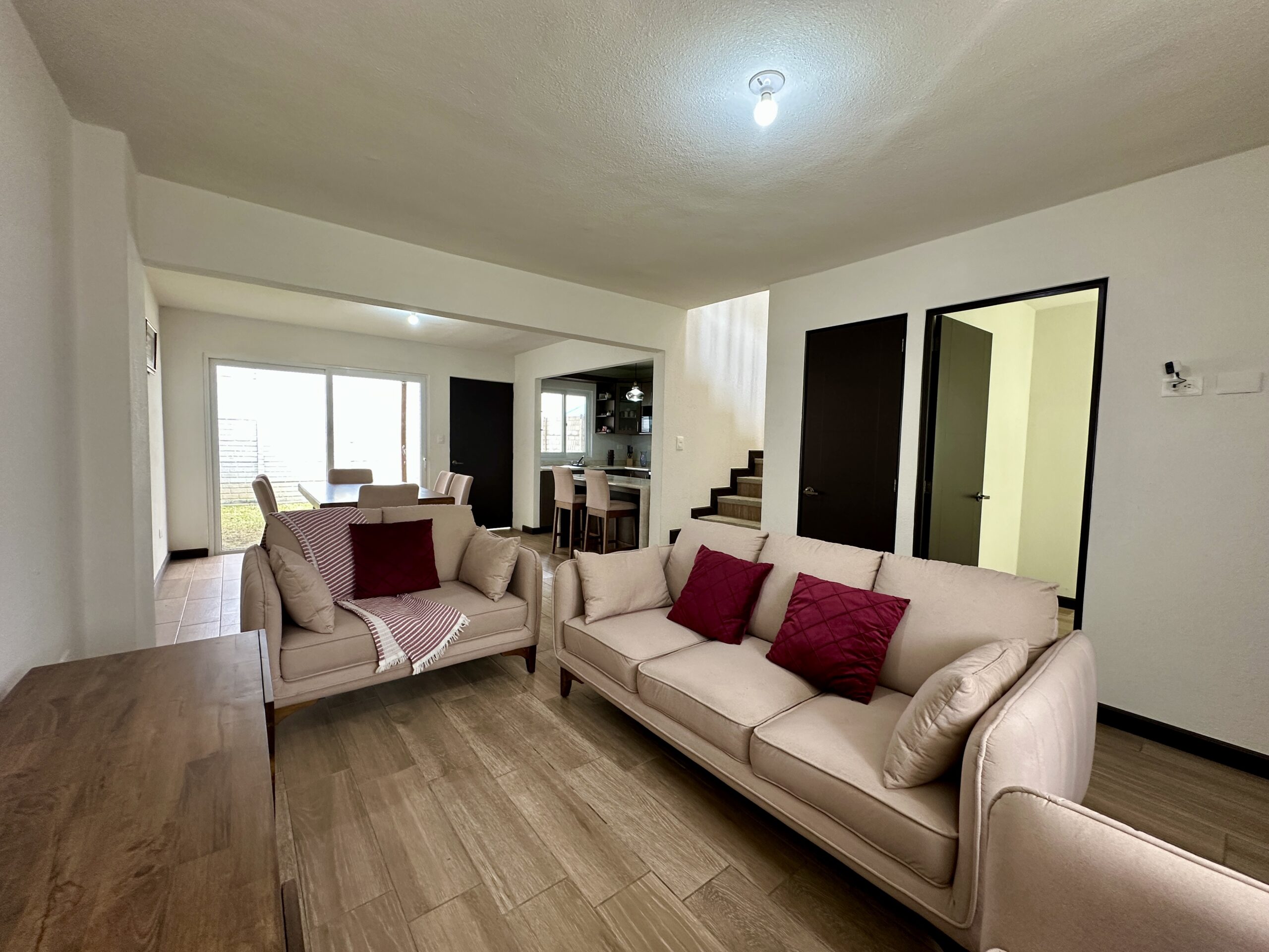 Casa Semi Amueblada En Venta En San José Pinula