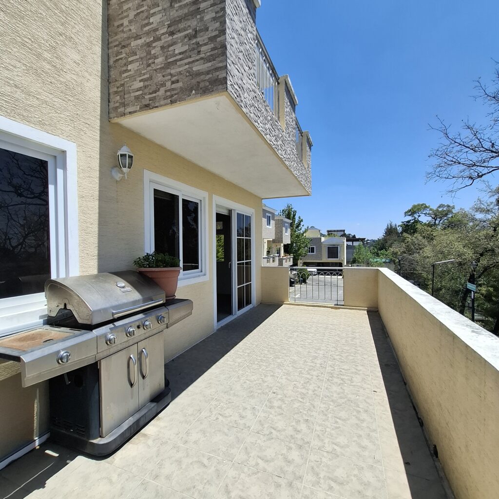 En Venta Casa De 4 Habitaciones En Cañadas Del Encinal - Foto 2 de 7