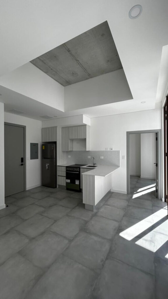 Apartamento En Renta En Zona 16 - Foto 2 de 7