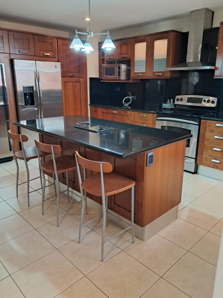 Apartamento En Venta Zona 14 - Vista principal de la propiedad