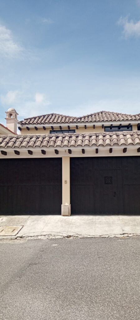 En Alquiler – Alquilo Residencia En Los Diamantes Km16.5 Carretera A El Salvador - Vista principal de la propiedad