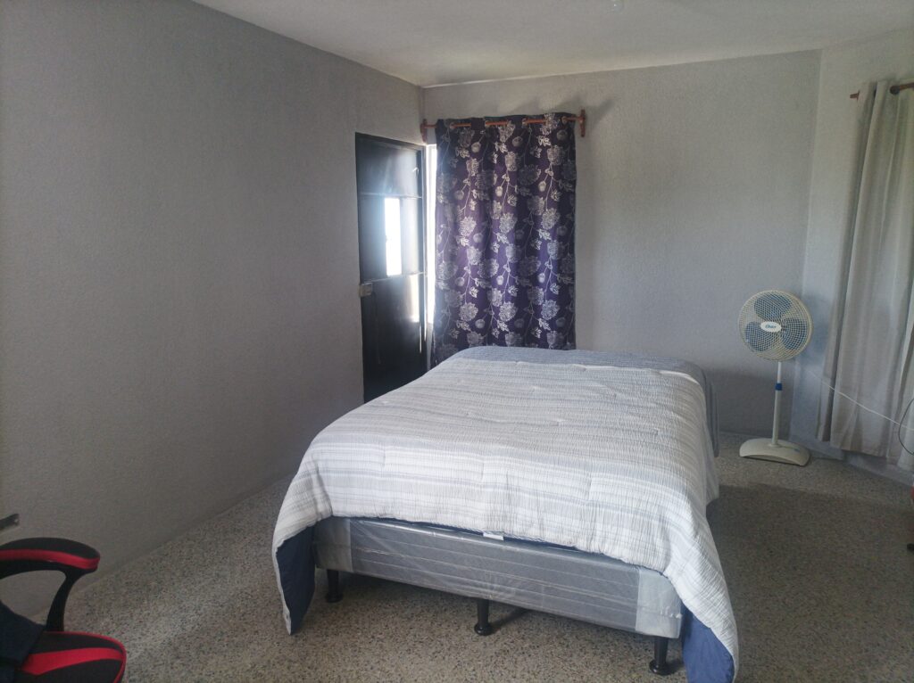 Venta De Casa En Pinares De San Cristobal Zona 8 De Mixco - Foto 3 de 8