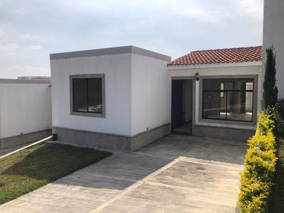 En Venta – Vendo Casa En Condado Santa Fe. Km 30.8 Carretera A El Salvador