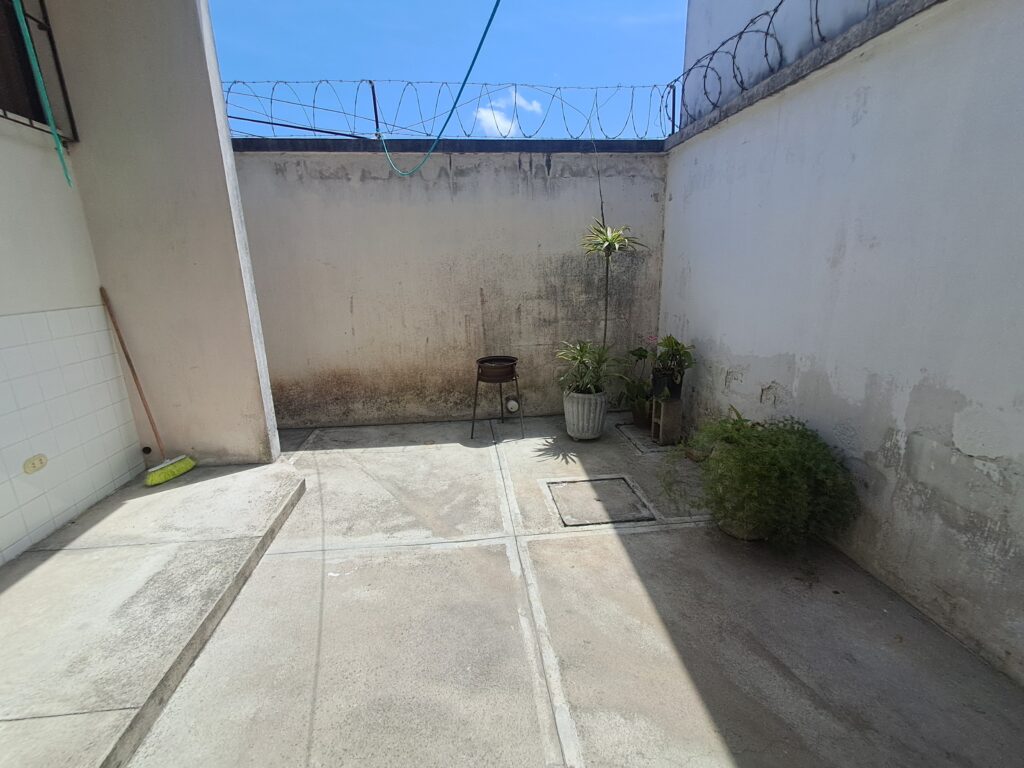 En Alquiler – Casa Disponible En Zona 16 - Foto 2 de 3