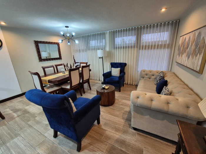 Casa Residencial En Venta En Condominio Cantoría Mixco