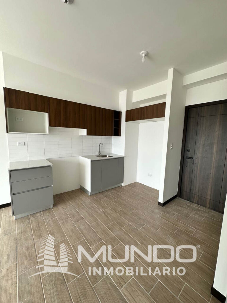 Apartamento En Renta En Colonia Toledo Zona 7 - Foto 2 de 11
